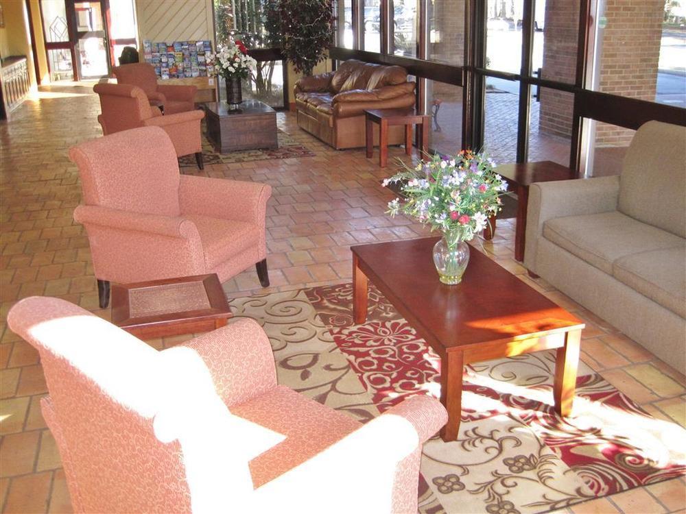 Rest And Relax Inn Pensacola Interior photo